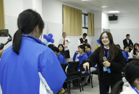 6212bd8a54cf369eb740aefe154d8b21.png 6212bd8a54cf369eb740aefe154d8b21.png